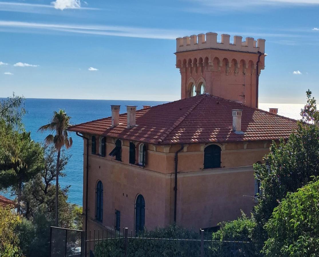 The Shell - New Interior Look But Same Old Charme 200Mt From The Sea With Garden And Parking Nearby Apartment Imperia Luaran gambar
